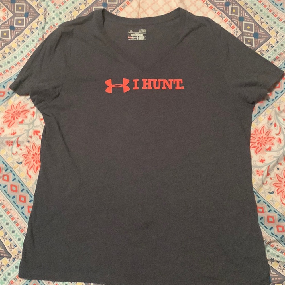 Womans under armour t shirt
